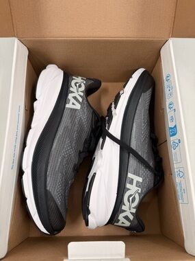 Hoka Gray & White Road-Running Shoes kids size 3.5